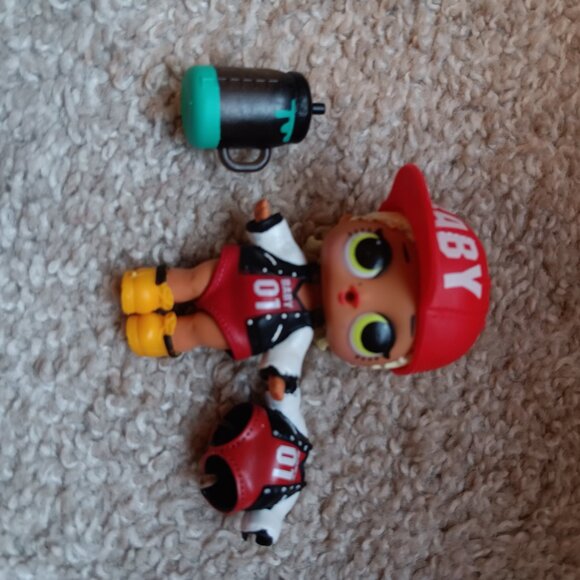 LOL Doll toy lot dolls shoes clothes accessories - Picture 9 of 16